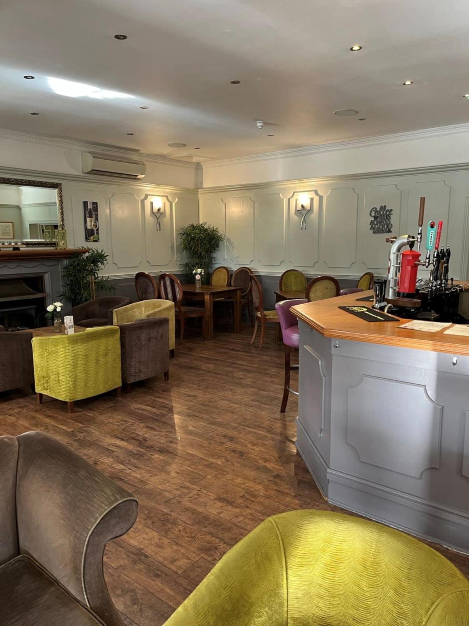 The Riverside House Hotel Mildenhall Eksteriør bilde