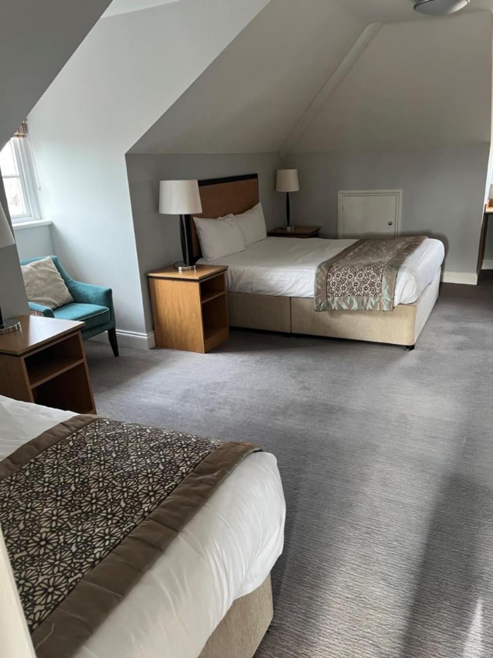 The Riverside House Hotel Mildenhall Eksteriør bilde
