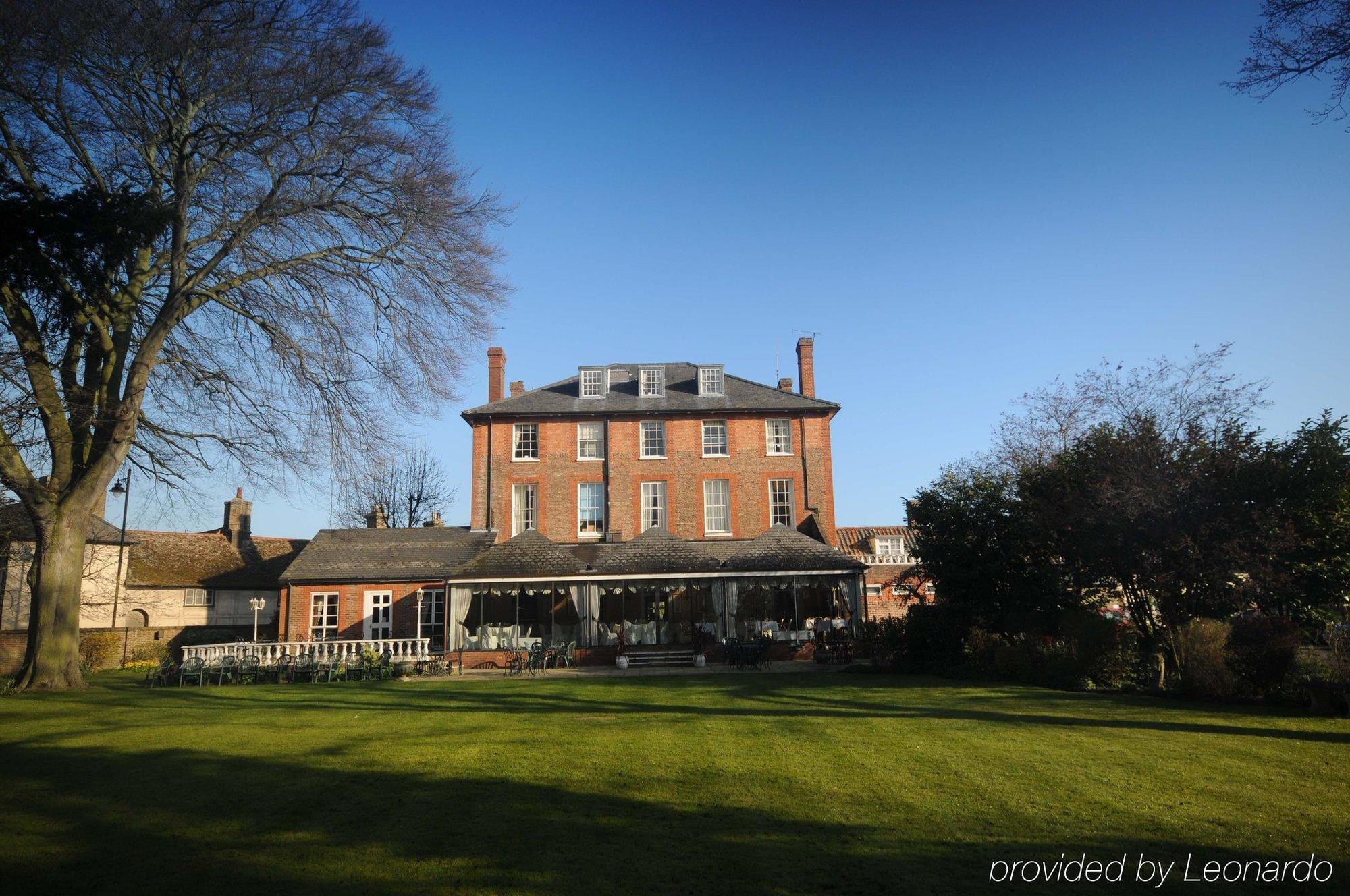 The Riverside House Hotel Mildenhall Eksteriør bilde